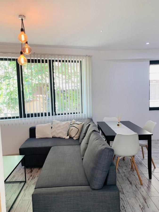Nordic Style Apartment With Underground Parking Sofia Exterior photo