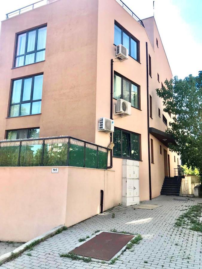 Nordic Style Apartment With Underground Parking Sofia Exterior photo